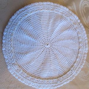 Cottage white lid cover trivet jar Doily